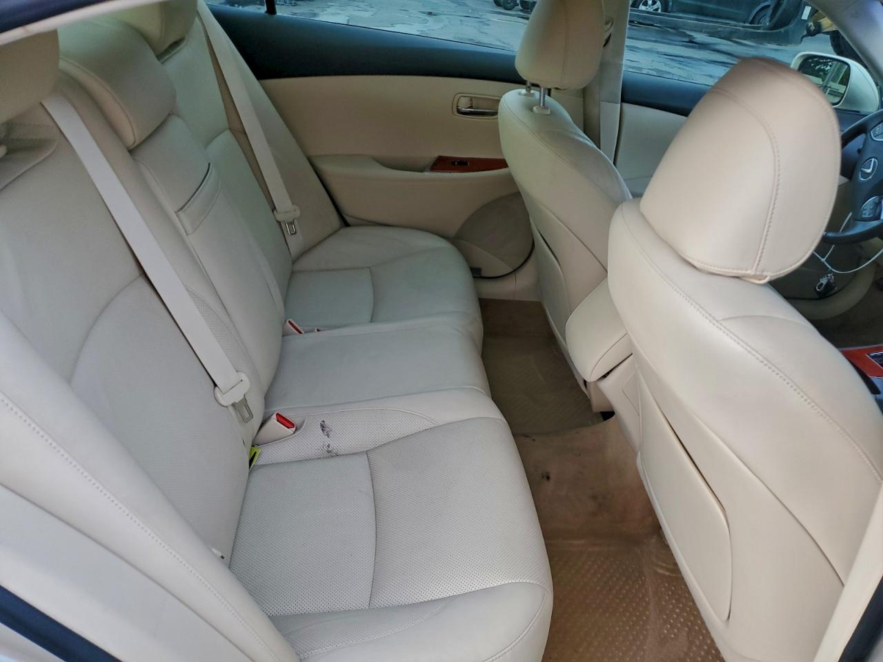 2011 Lexus Es 350 VIN: JTHBK1EG0B2470999 Lot: 96128935