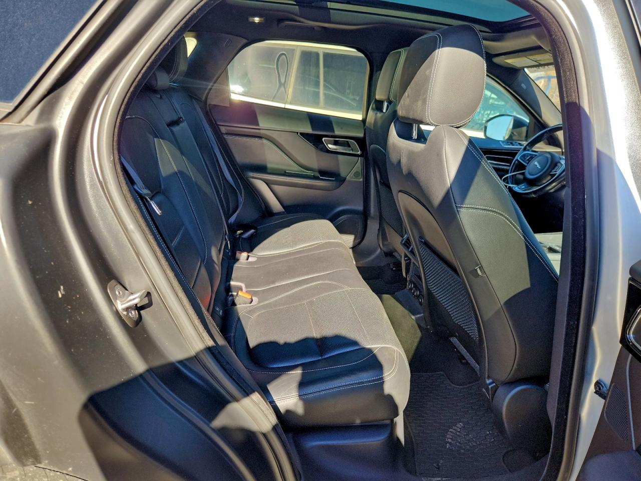 2018 Jaguar F-Pace R - Sport VIN: SADCL2GX5JA290402 Lot: 95912155