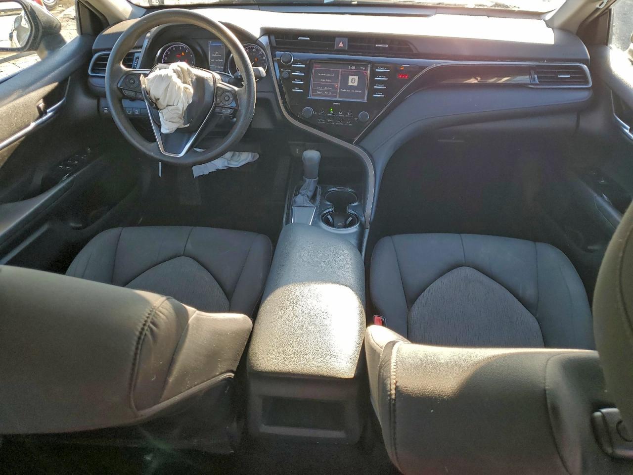 2020 Toyota Camry Le VIN: 4T1C11AKXLU932036 Lot: 96287785