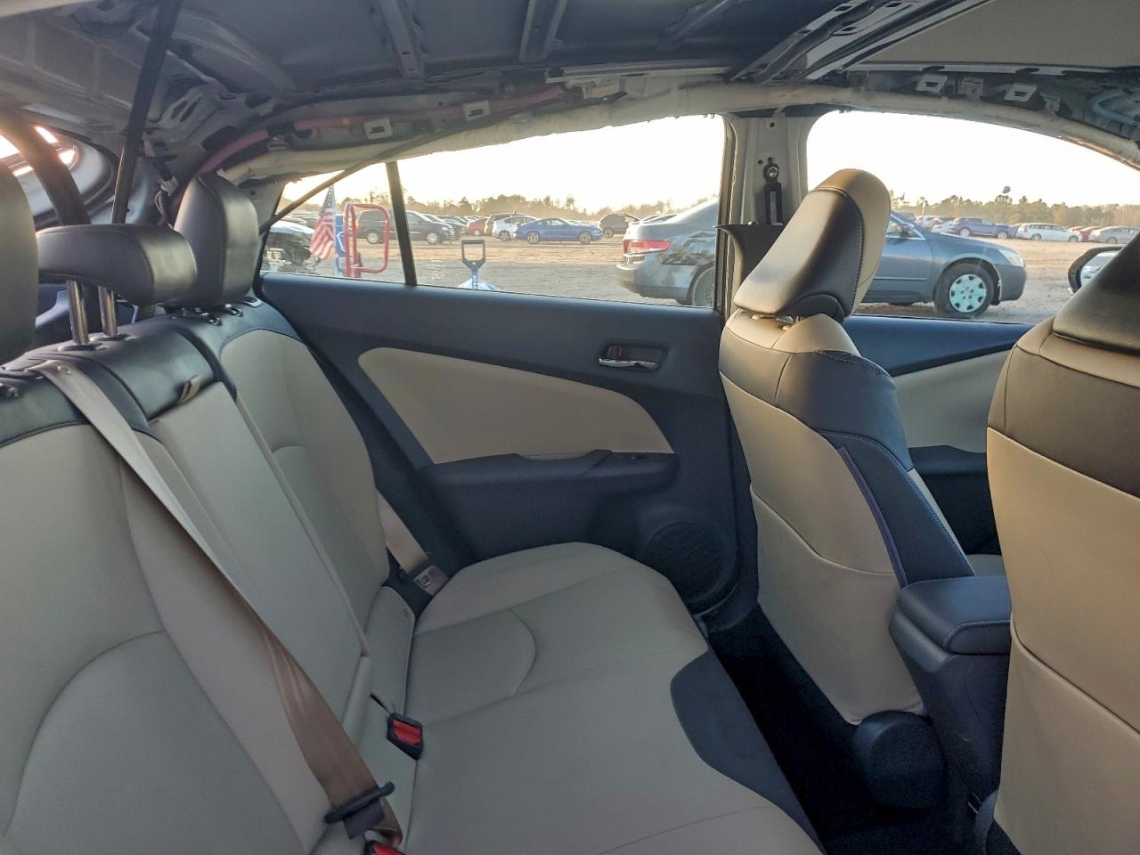 2017 Toyota Prius VIN: JTDKARFU2H3038067 Lot: 93989045