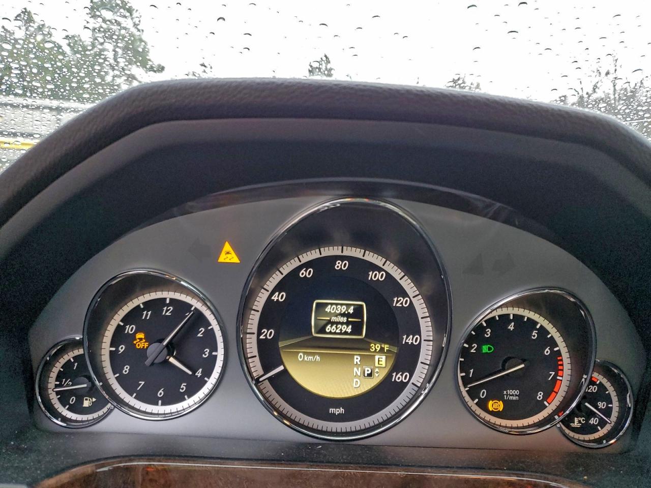 2011 Mercedes-Benz E 350 VIN: WDDHF5GBXBA494294 Lot: 95132355