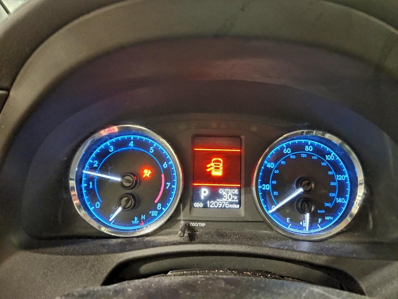 2018 Toyota Corolla L VIN: 2T1BURHE4JC990854 Lot: 94451085