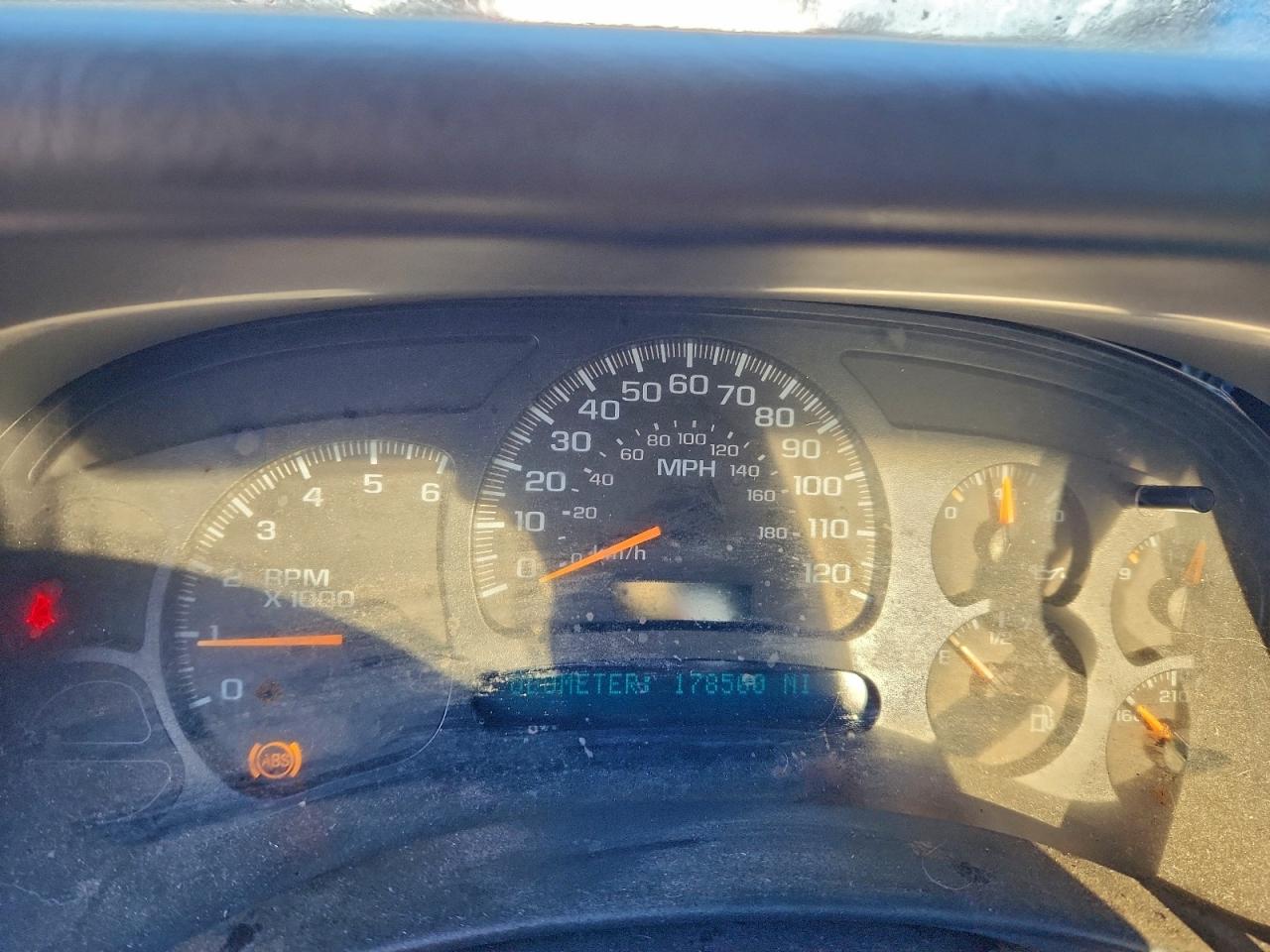 2003 Chevrolet Silverado C1500 VIN: 2GCEC19V931407812 Lot: 95765785