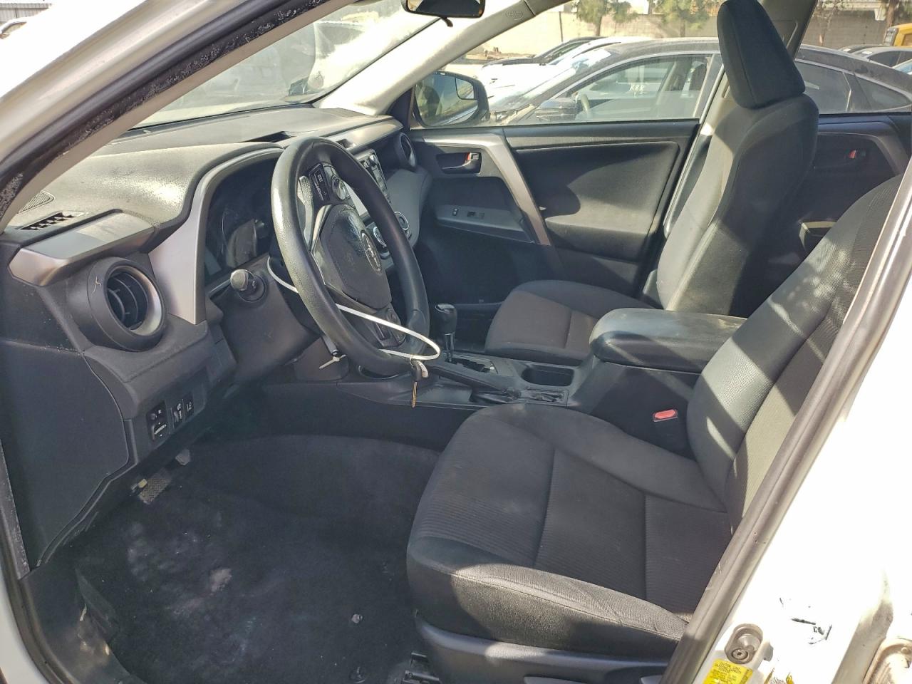 2017 Toyota Rav4 Le VIN: JTMZFREV6HJ129395 Lot: 97035865