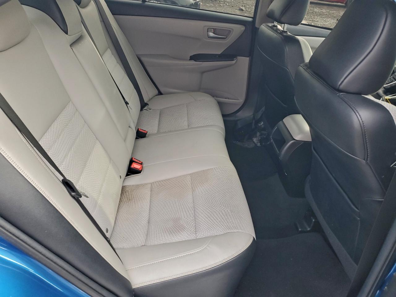 2017 Toyota Camry Le VIN: 4T1BF1FK7HU670893 Lot: 95418465