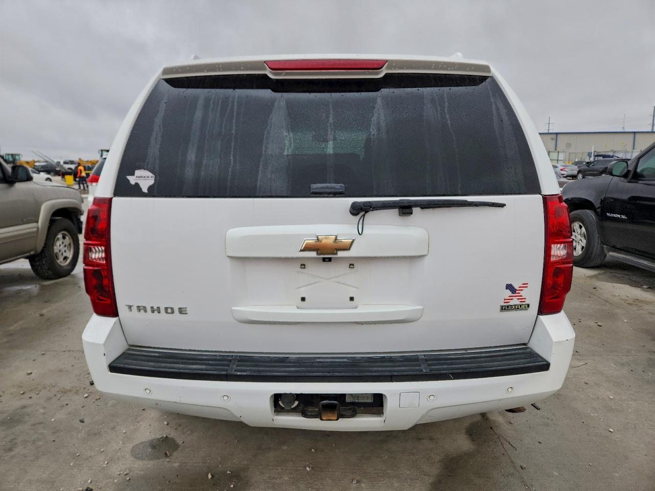 2008 Chevrolet Tahoe C1500 VIN: 1GNFC13038R133935 Lot: 94393355