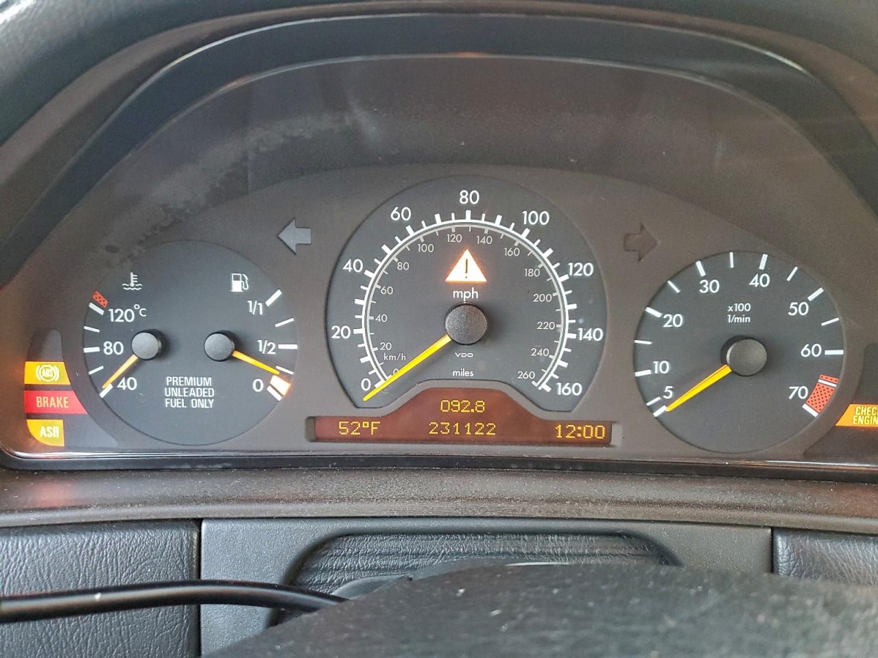 1997 Mercedes-Benz E 320 VIN: WDBJF55F0VA381412 Lot: 94896765