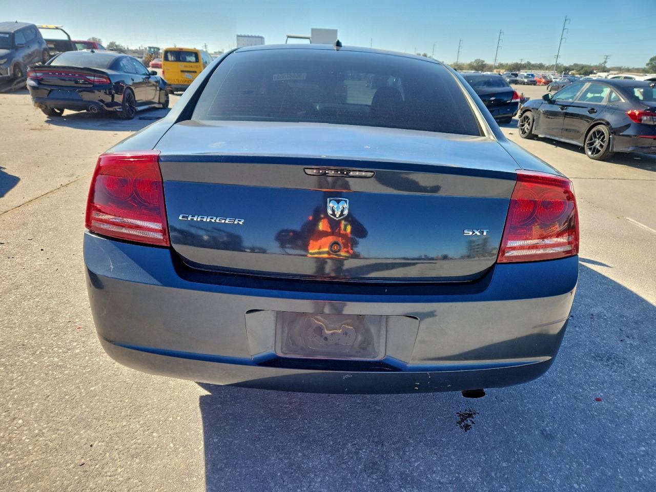 2008 Dodge Charger Sxt VIN: 2B3KA33G48H156762 Lot: 96687365