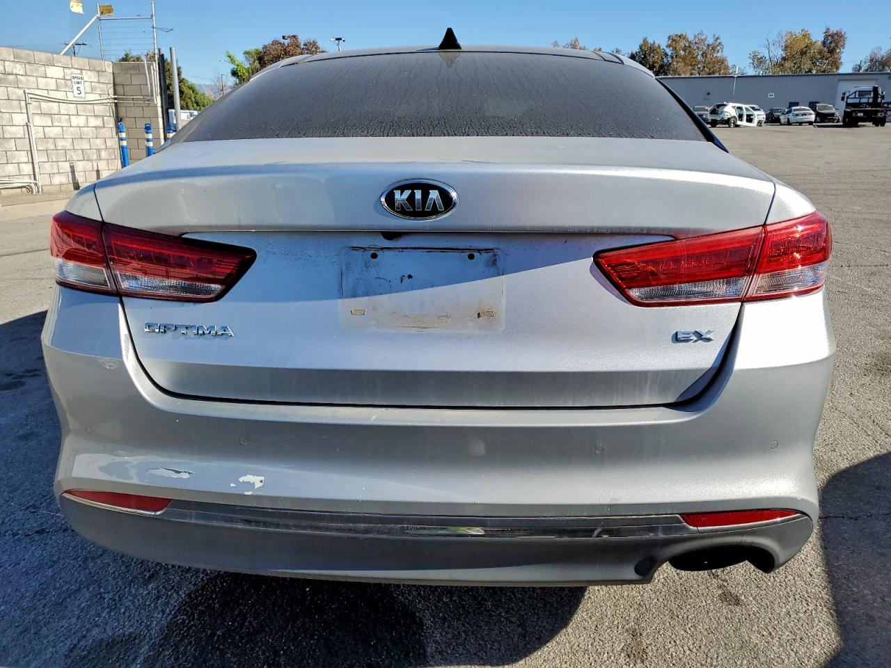 2016 Kia Optima Ex VIN: 5XXGU4L33GG063991 Lot: 97235045