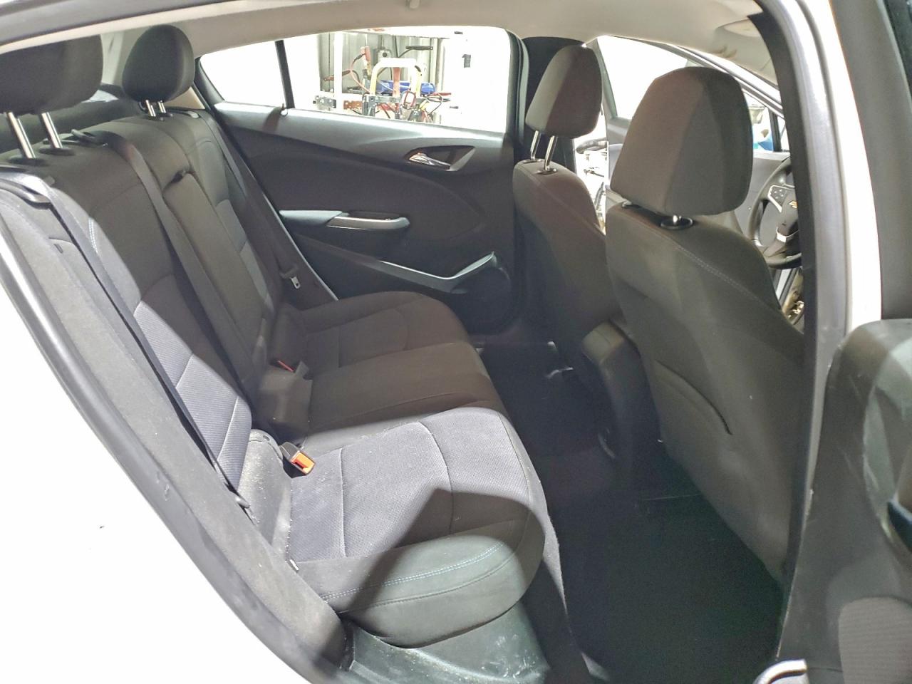 2018 Chevrolet Cruze Lt VIN: 1G1BE5SM6J7197670 Lot: 94319105