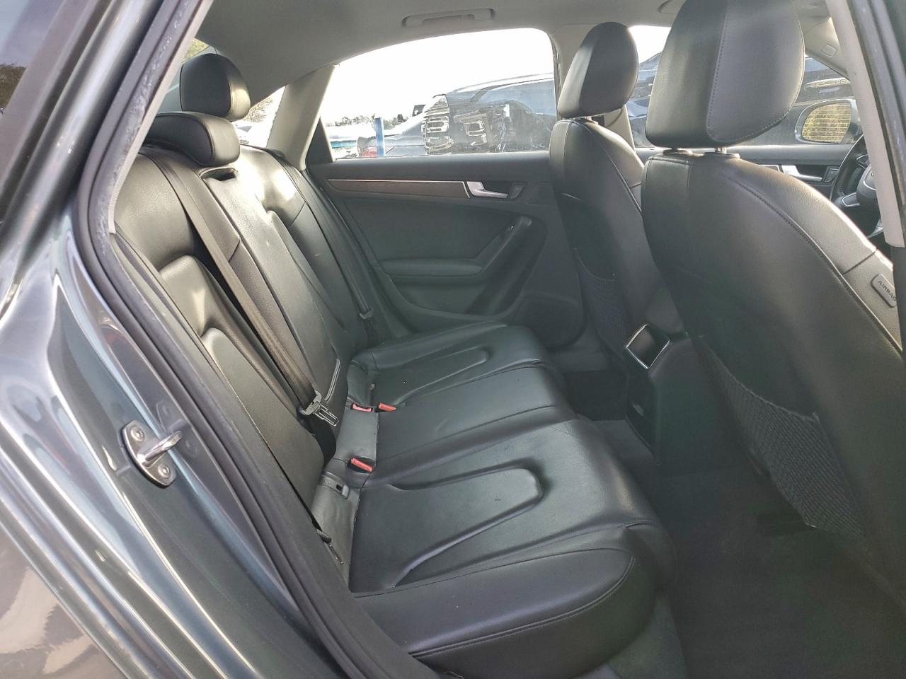 2013 Audi A4 Premium VIN: WAUBFAFL4DN032356 Lot: 95001035