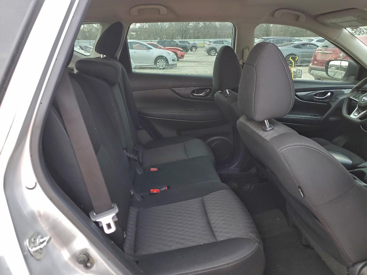 2017 Nissan Rogue S VIN: KNMAT2MT1HP568577 Lot: 95251395