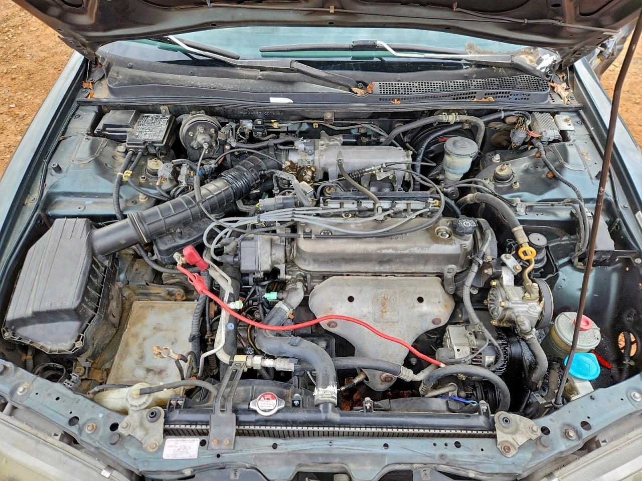 1997 Honda Accord Lx VIN: JHMCD5637VC015356 Lot: 95089735