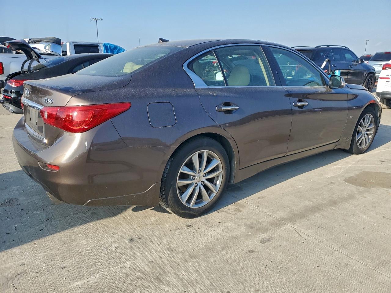 2014 Infiniti Q50 Base VIN: JN1BV7AR8EM683889 Lot: 97422285