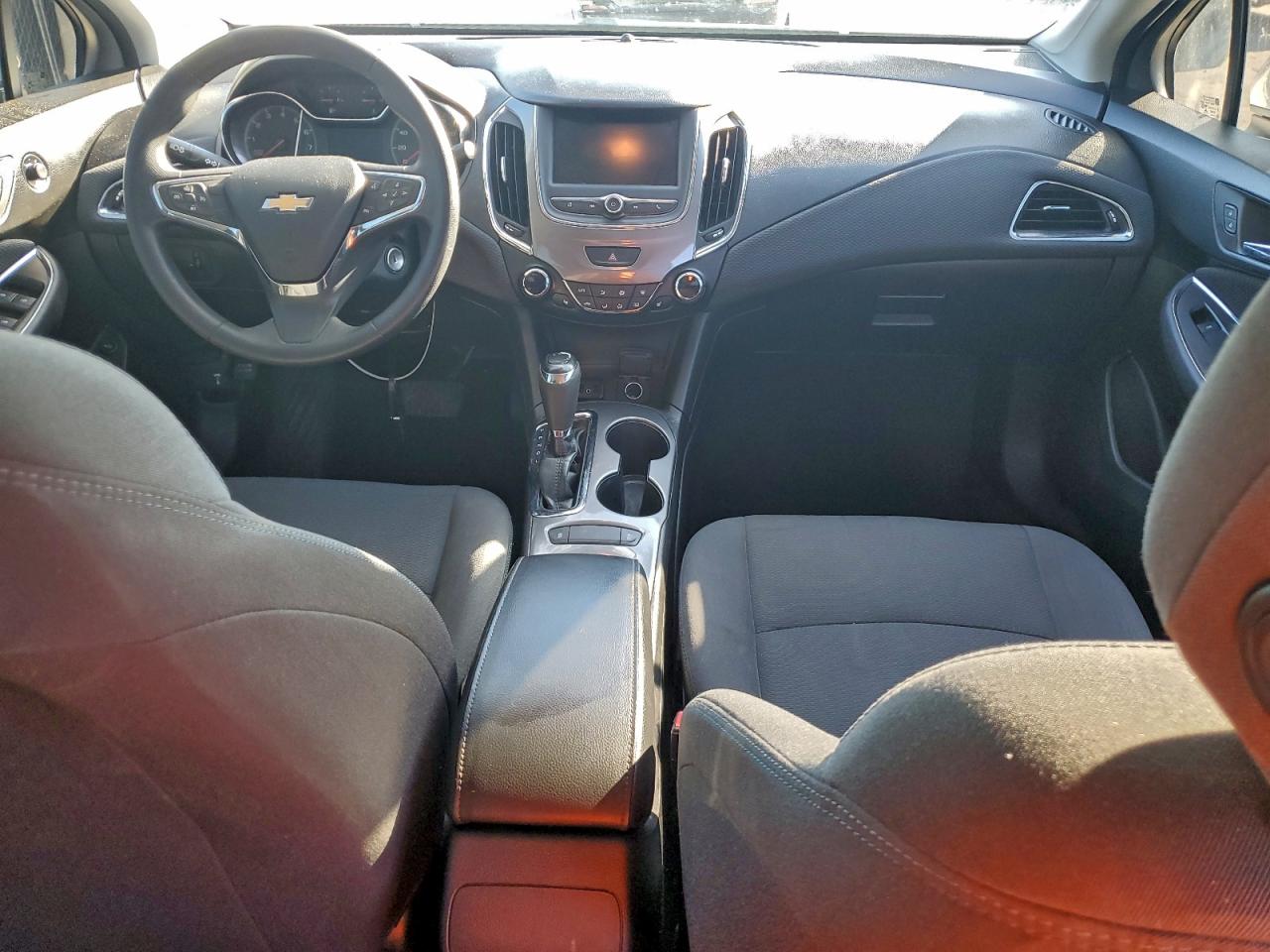 2019 Chevrolet Cruze Lt VIN: 1G1BE5SM1K7109643 Lot: 96186115