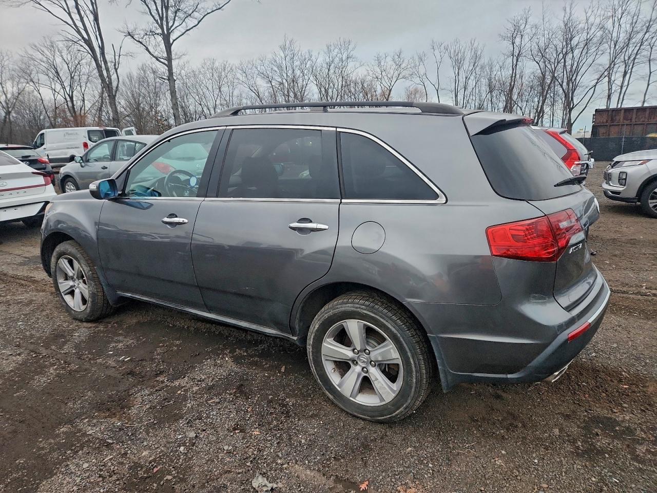 Фото: 2HNYD2H27BH512632