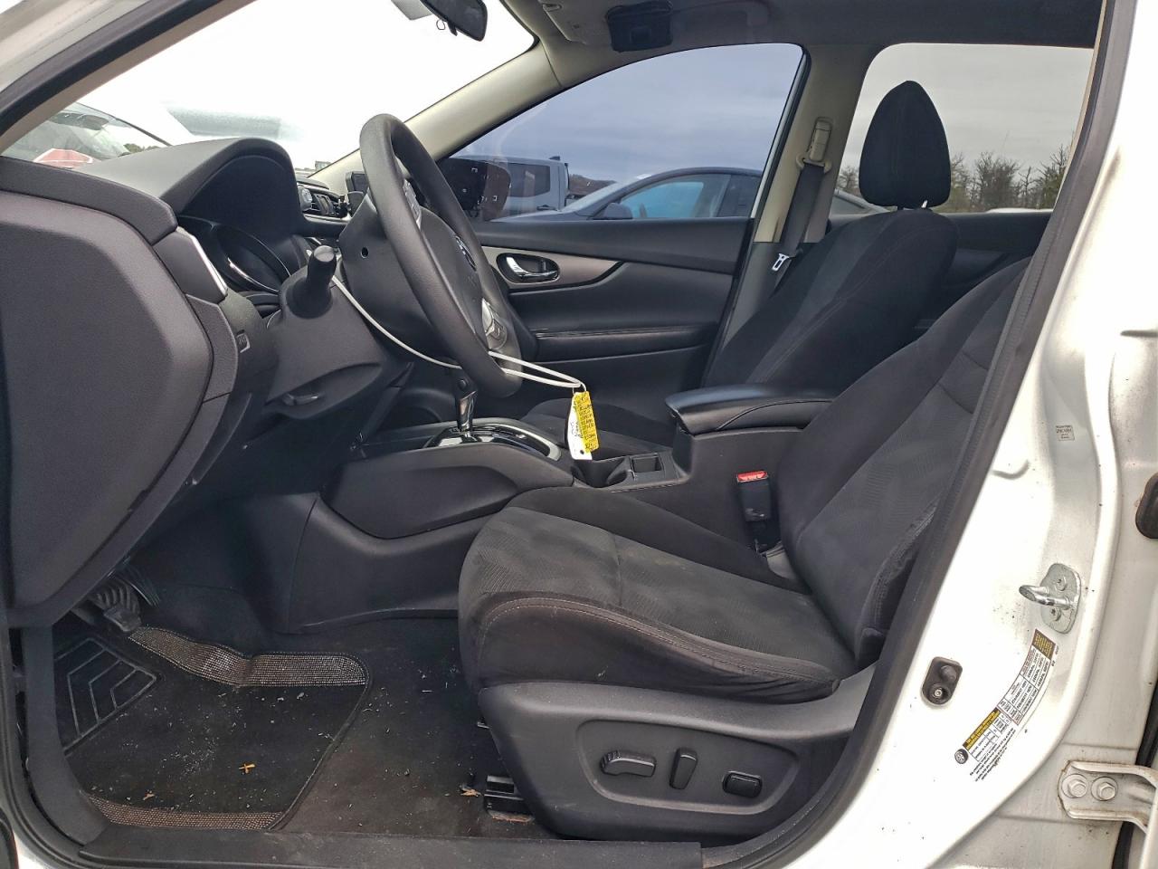 2015 Nissan Rogue S VIN: 5N1AT2MV3FC784030 Lot: 95426985