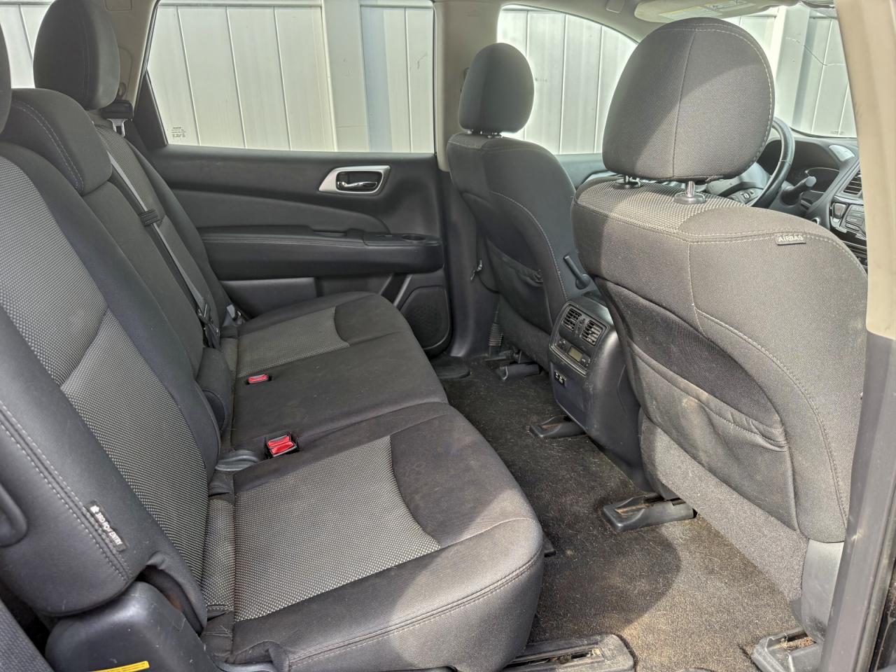 2019 Nissan Pathfinder S VIN: 5N1DR2MMXKC628886 Lot: 96847665