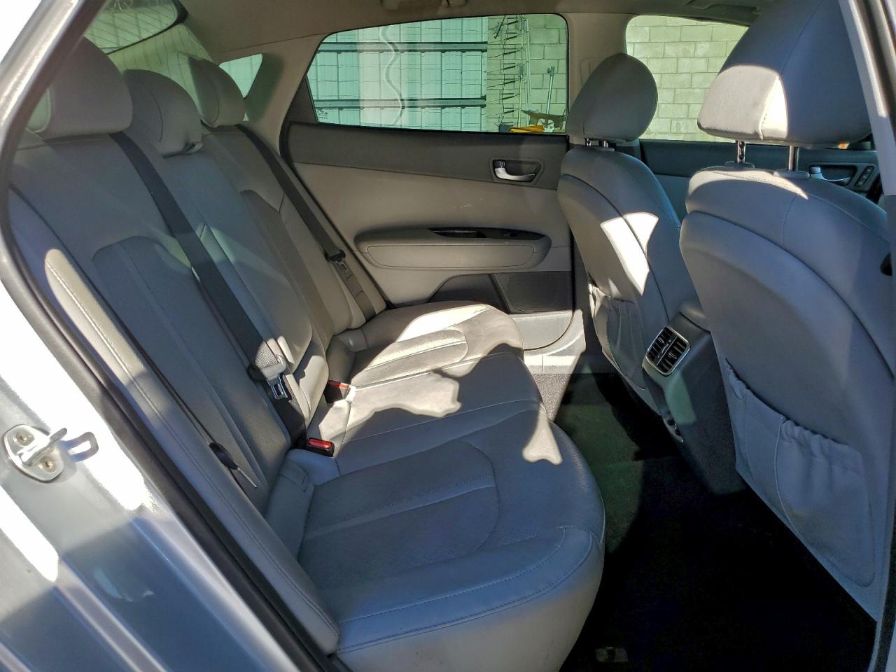 2016 Kia Optima Ex VIN: 5XXGU4L33GG063991 Lot: 97235045