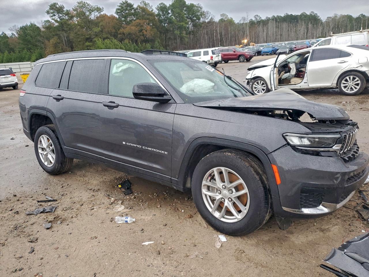 2024 Jeep Grand Cherokee L Laredo VIN: 1C4RJJAGXR8531646 Lot: 97562035