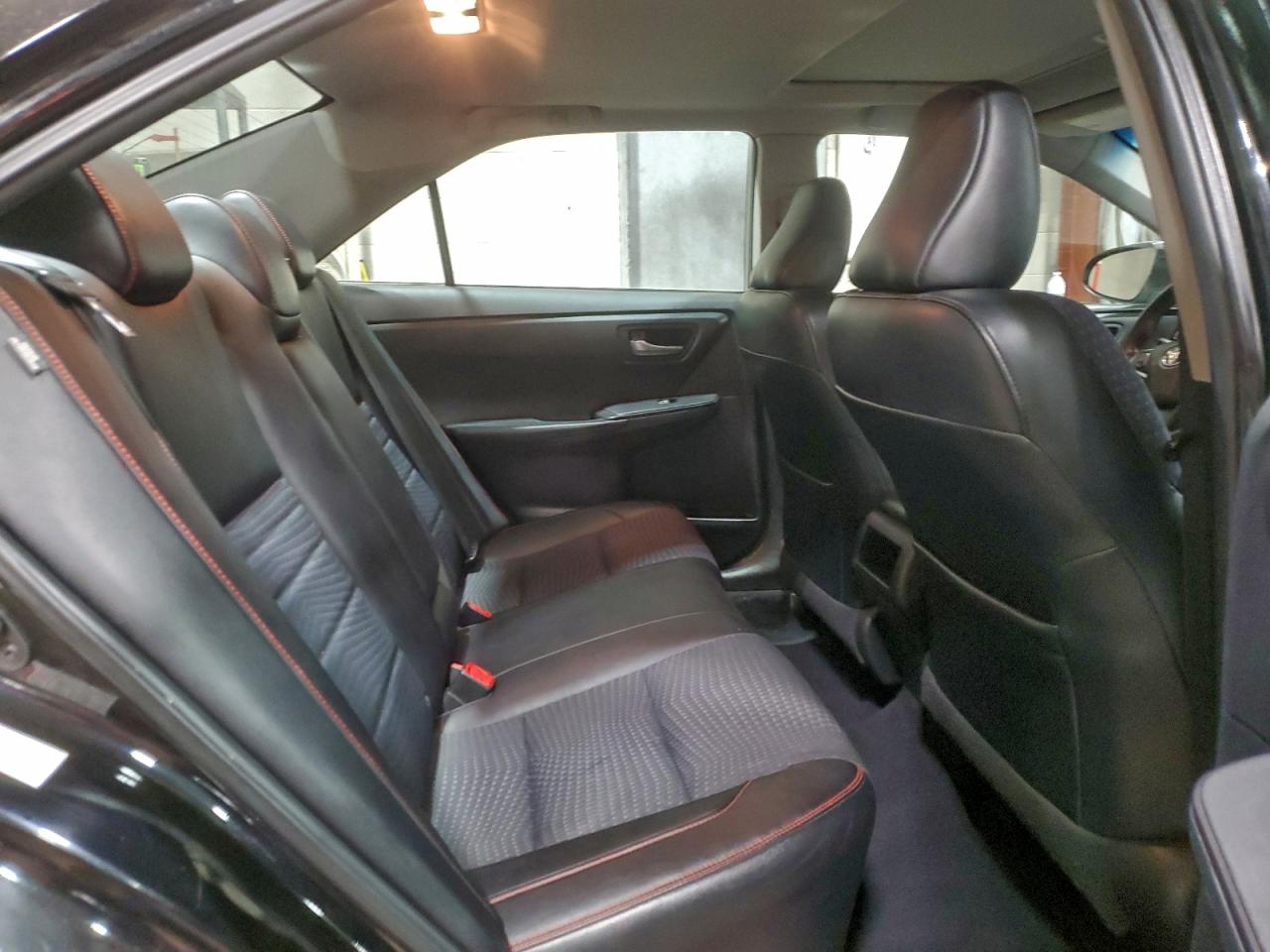 2015 Toyota Camry Le VIN: 4T1BF1FK3FU051298 Lot: 94780475