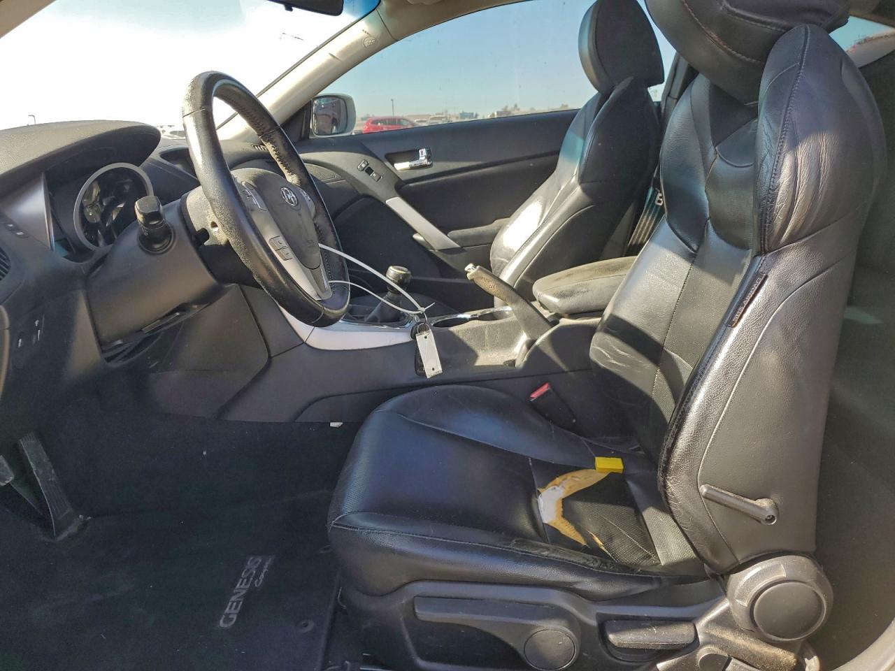 2010 Hyundai Genesis Coupe 3.8L VIN: KMHHU6KH7AU006848 Lot: 96496455