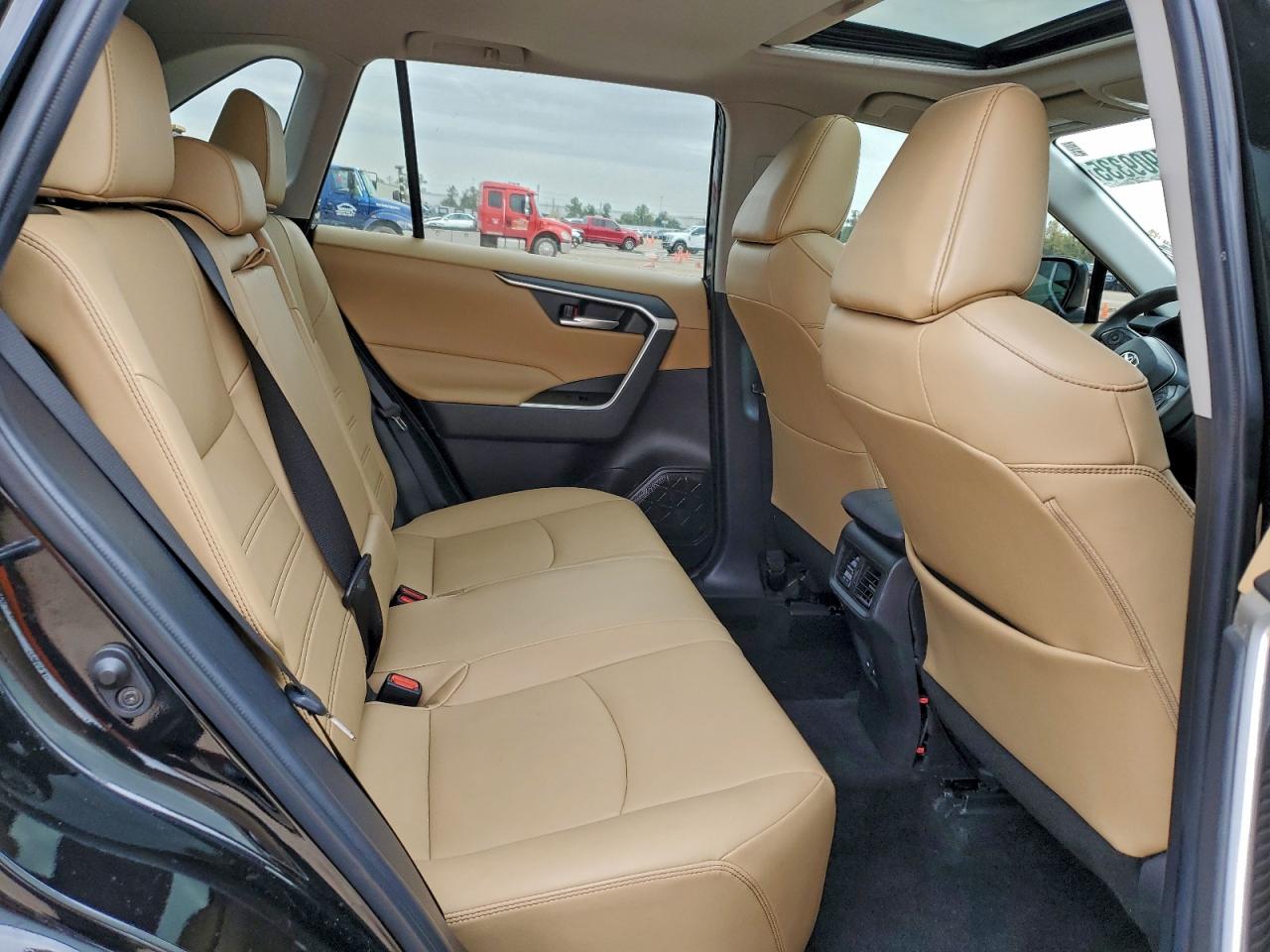 Фото: 2T3C1RFVXPC234087