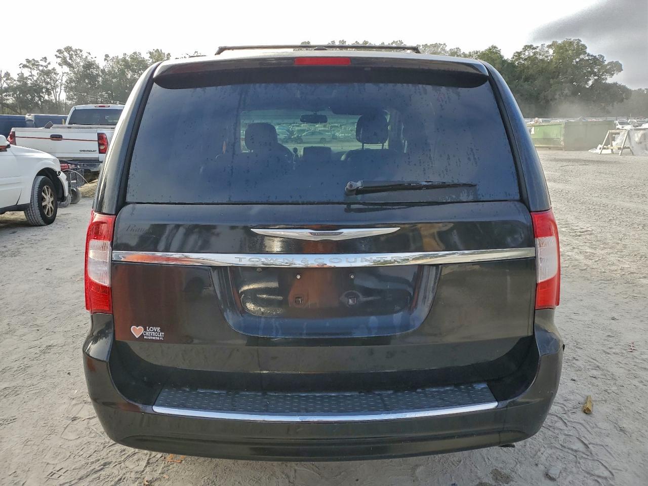 2015 Chrysler Town & Country Touring VIN: 2C4RC1BG1FR577567 Lot: 97232135