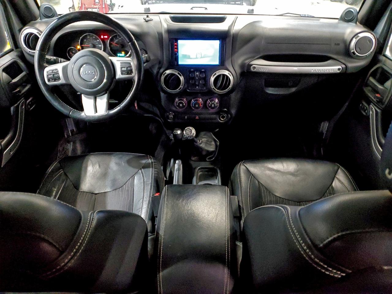 2014 Jeep Wrangler Unlimited Sport VIN: 1C4BJWDG8EL185534 Lot: 95722655