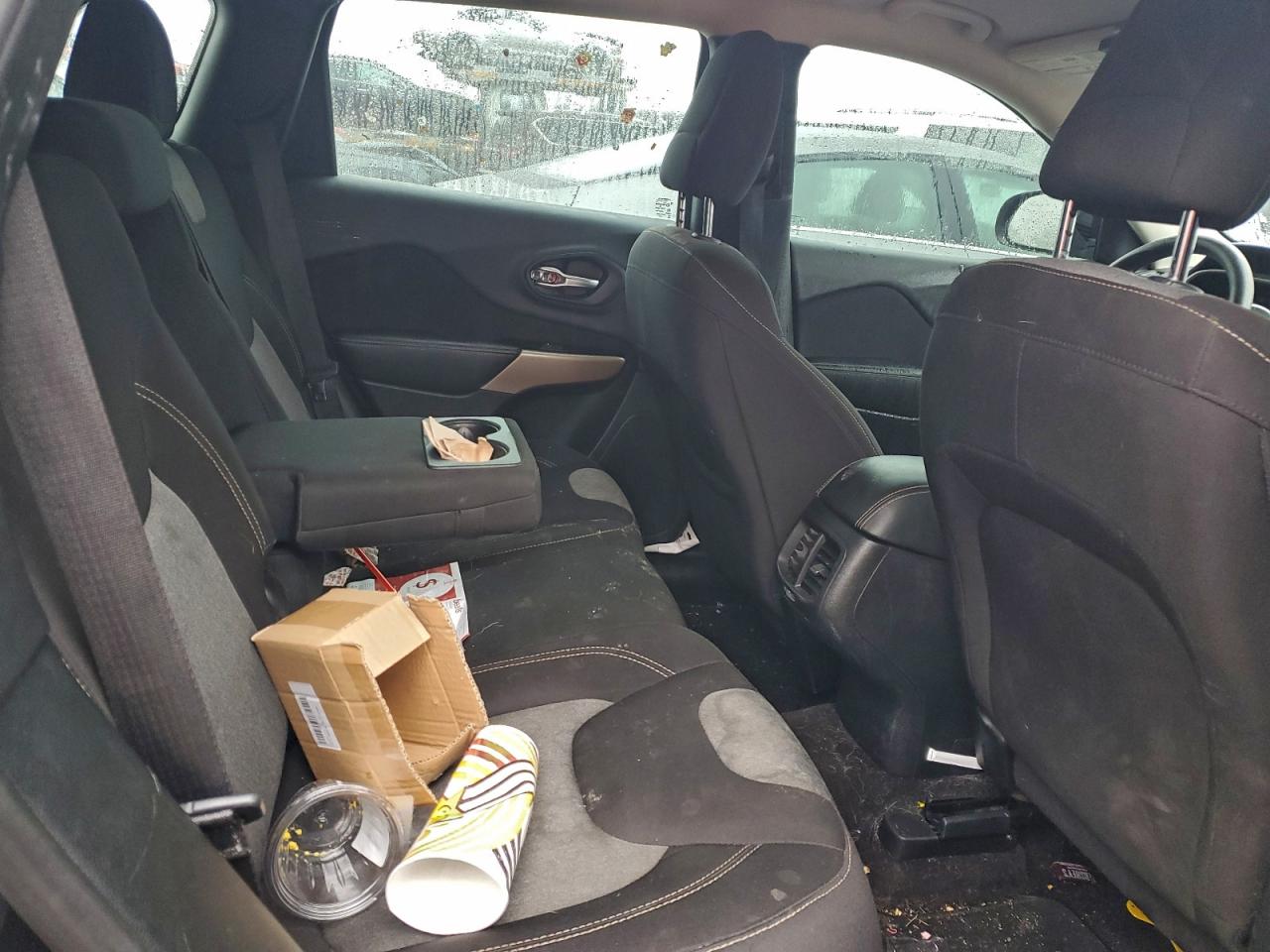 2017 Jeep Cherokee Sport VIN: 1C4PJLAB9HW602806 Lot: 95606335