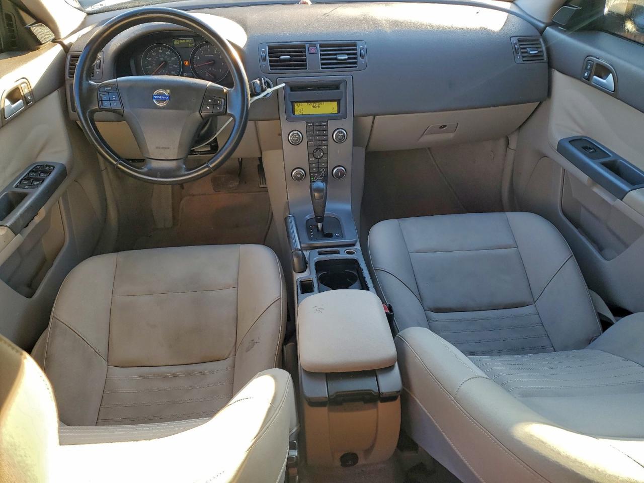 2008 Volvo S40 2.4I VIN: YV1MS382282393917 Lot: 96610055