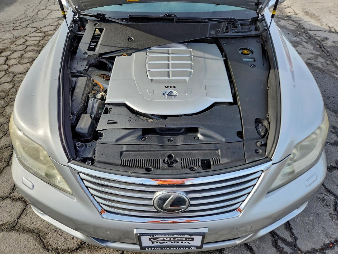 2011 Lexus Ls 460 VIN: JTHCL5EF0B5010806 Lot: 94793395