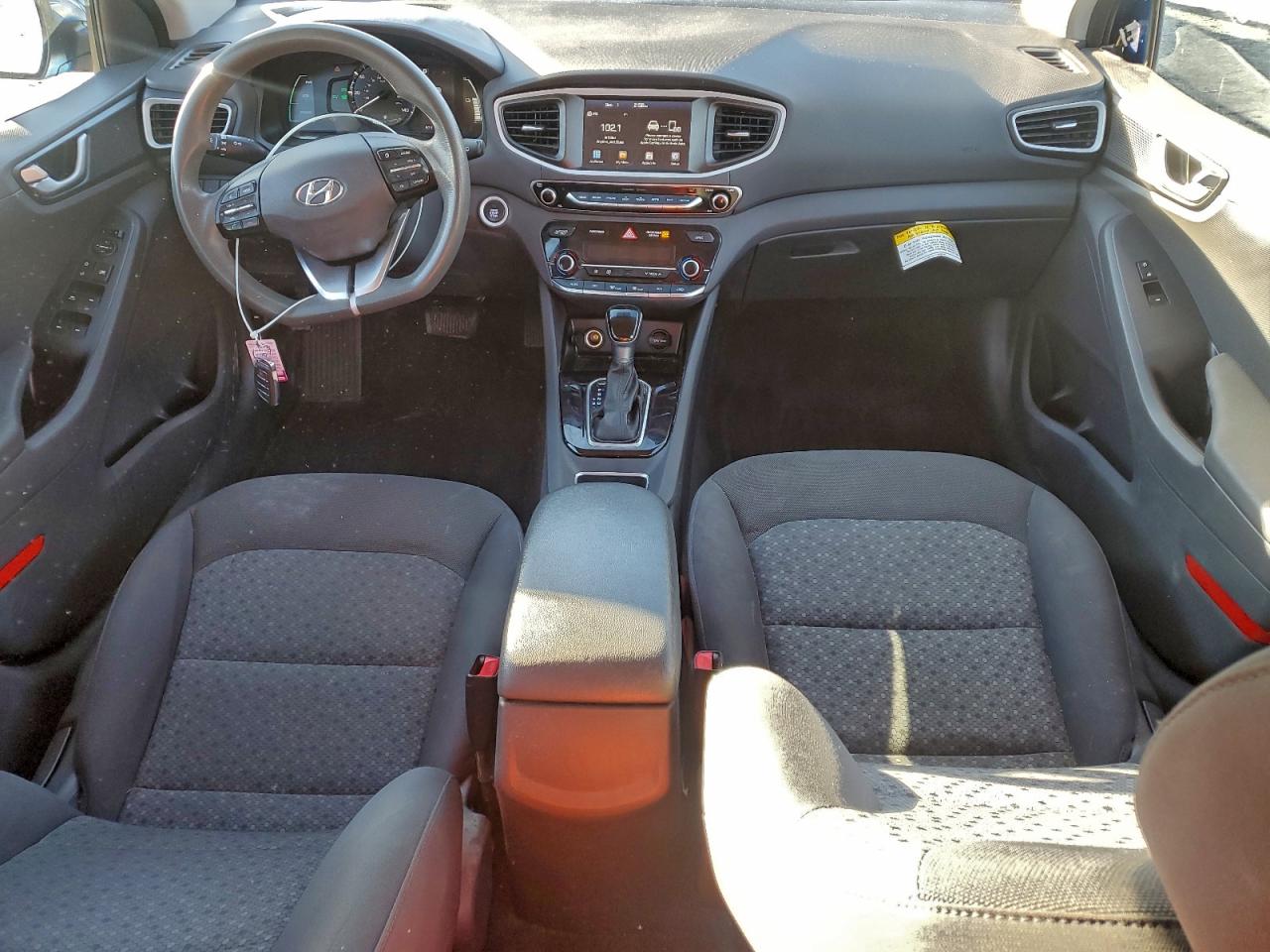 2017 Hyundai Ioniq Blue VIN: KMHC65LC7HU042079 Lot: 94295495