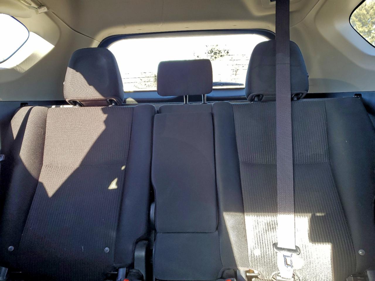 2017 Toyota Rav4 Le VIN: JTMBFREV8HJ173707 Lot: 96687345