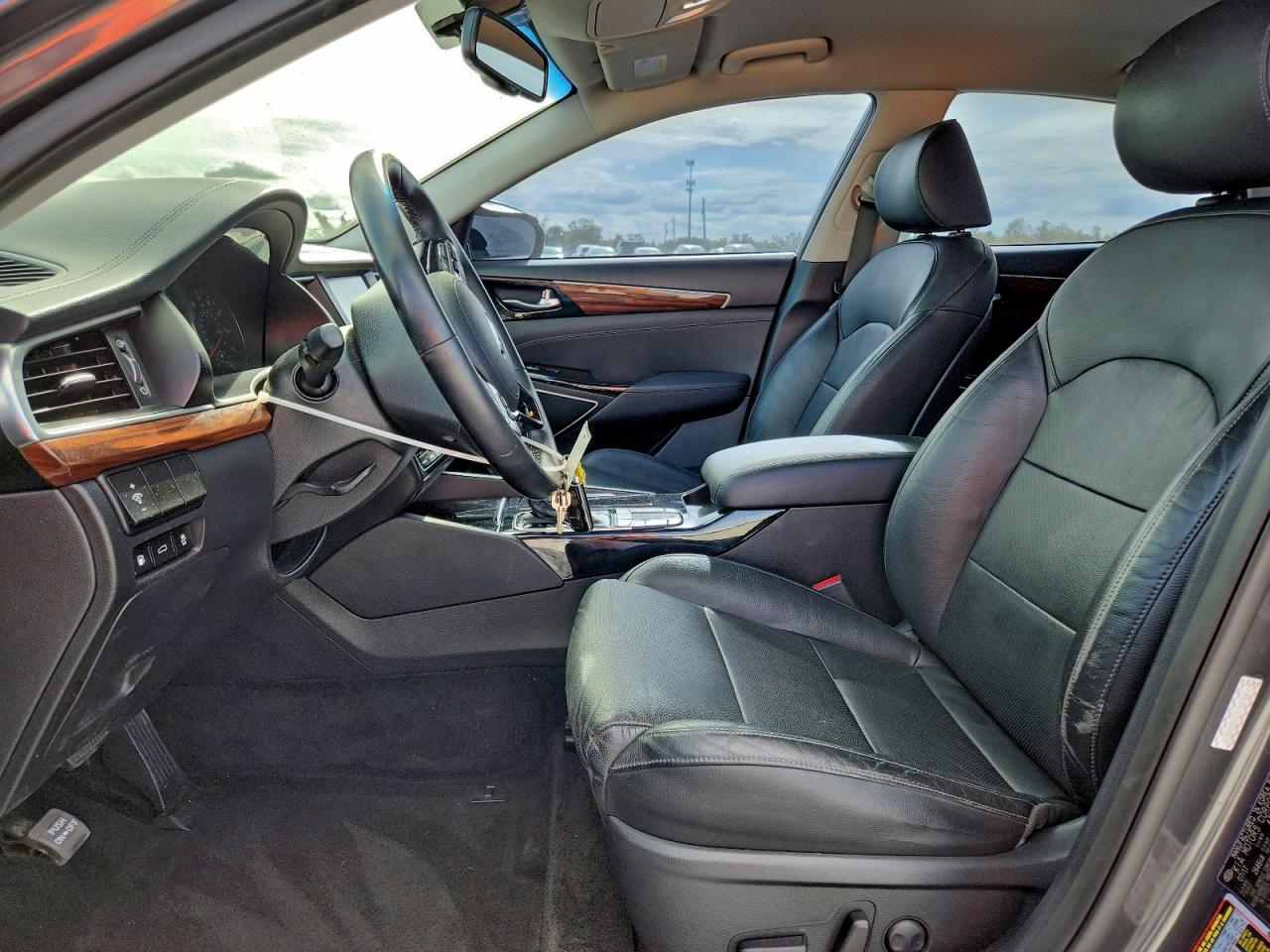 2017 Kia Cadenza Premium VIN: KNALB4J11H5094231 Lot: 94727965