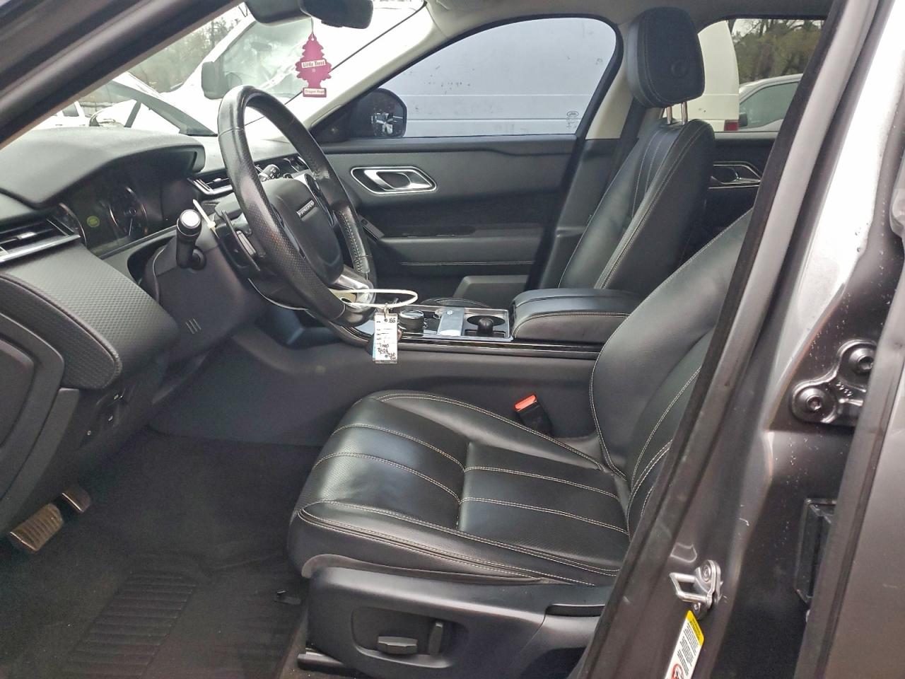 2018 Land Rover Range Rover Velar S VIN: SALYB2RX7JA715001 Lot: 95900315