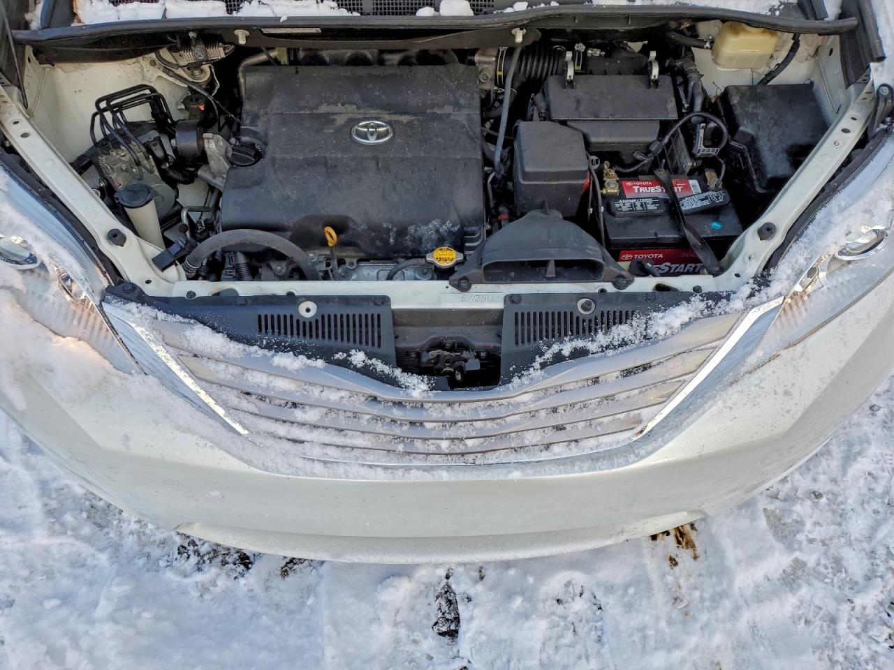 2016 Toyota Sienna Xle VIN: 5TDYK3DC4GS703370 Lot: 96045755