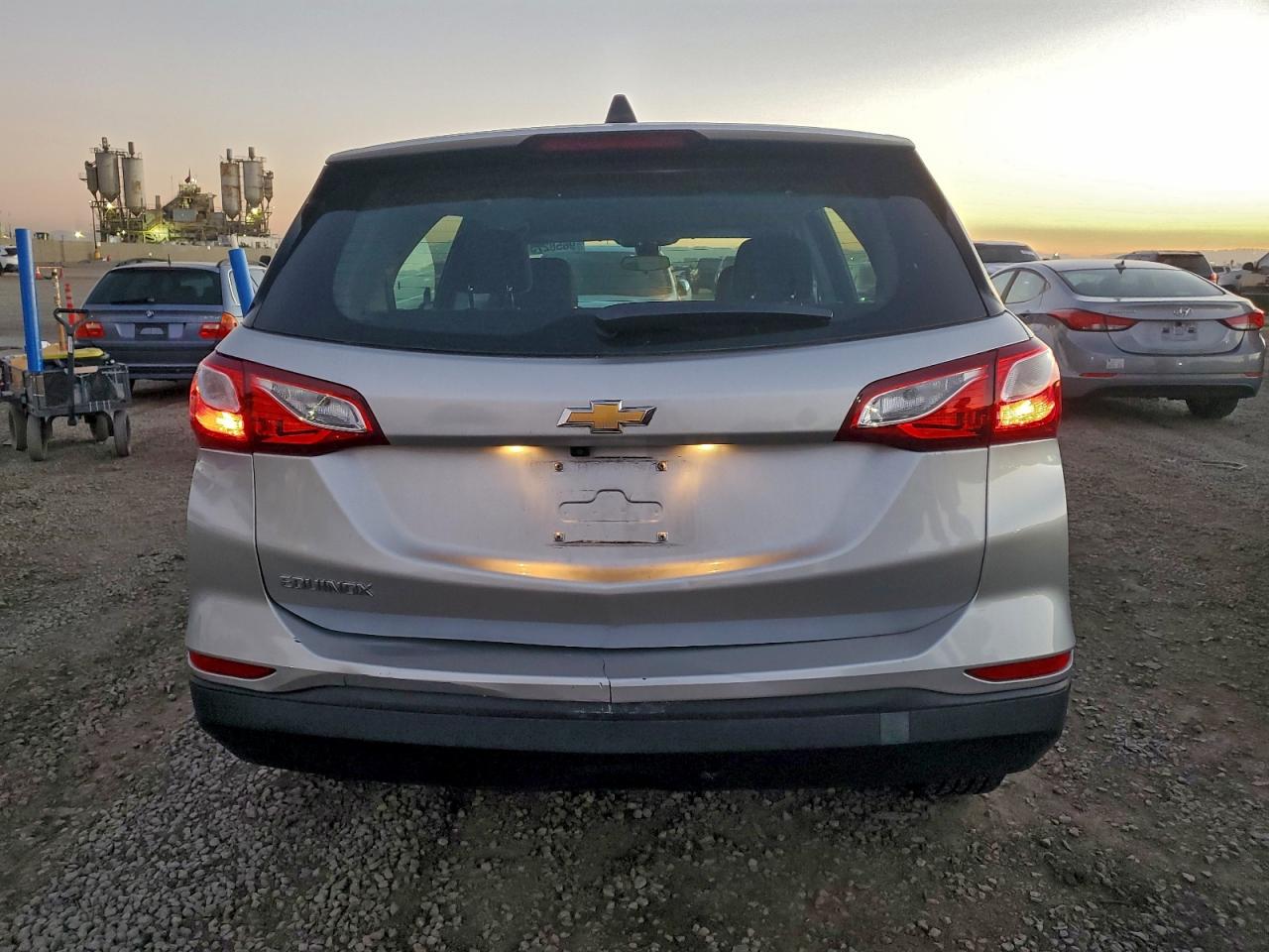 2020 Chevrolet Equinox Ls VIN: 3GNAXHEVXLS550667 Lot: 96582735