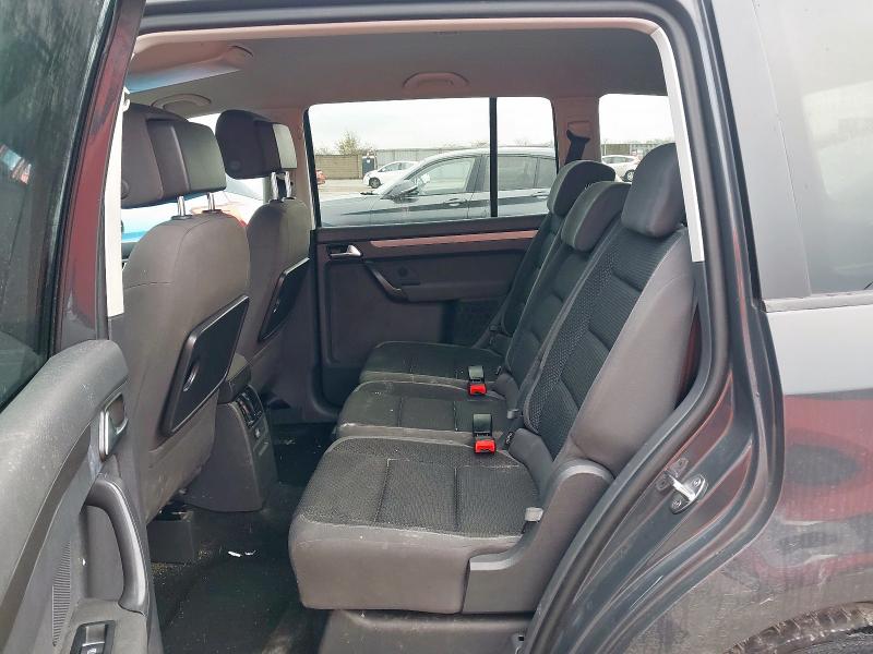 2015 VOLKSWAGEN TOURAN 1.6 TDI 105 BLUEMOTION TECH SE 5DR DSG