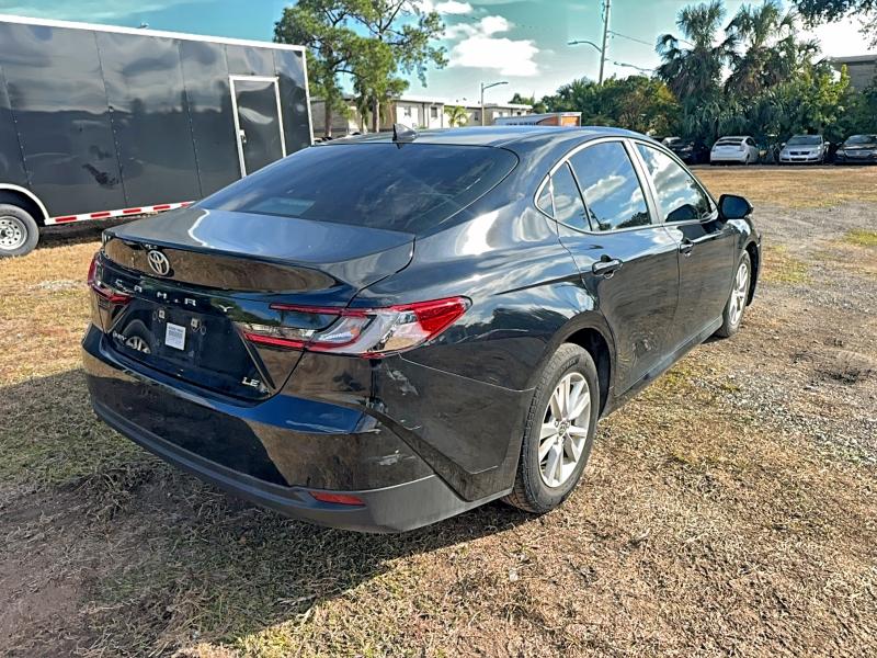  TOYOTA CAMRY 2025 Czarny