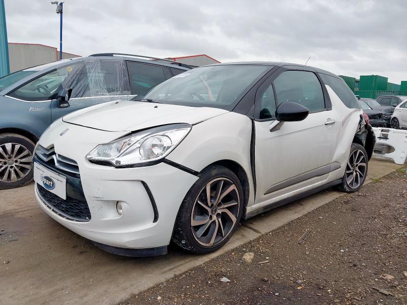 2015 DS DS 3 1.6 BLUEHDI DSTYLE NAV 3DR for sale at Copart ROCHFORD