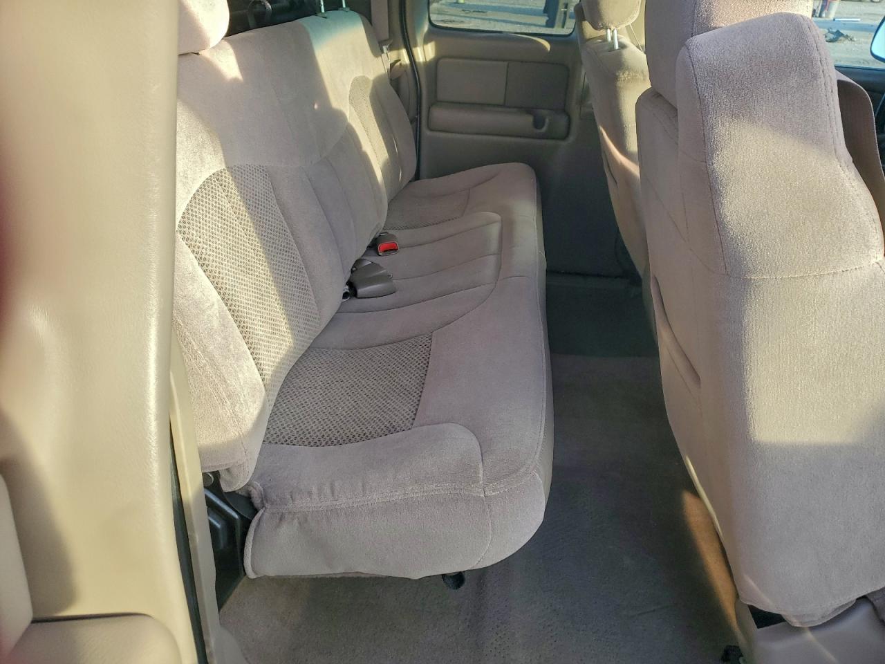 2002 Chevrolet Silverado K1500 VIN: 2GCEK19T421197667 Lot: 96966585