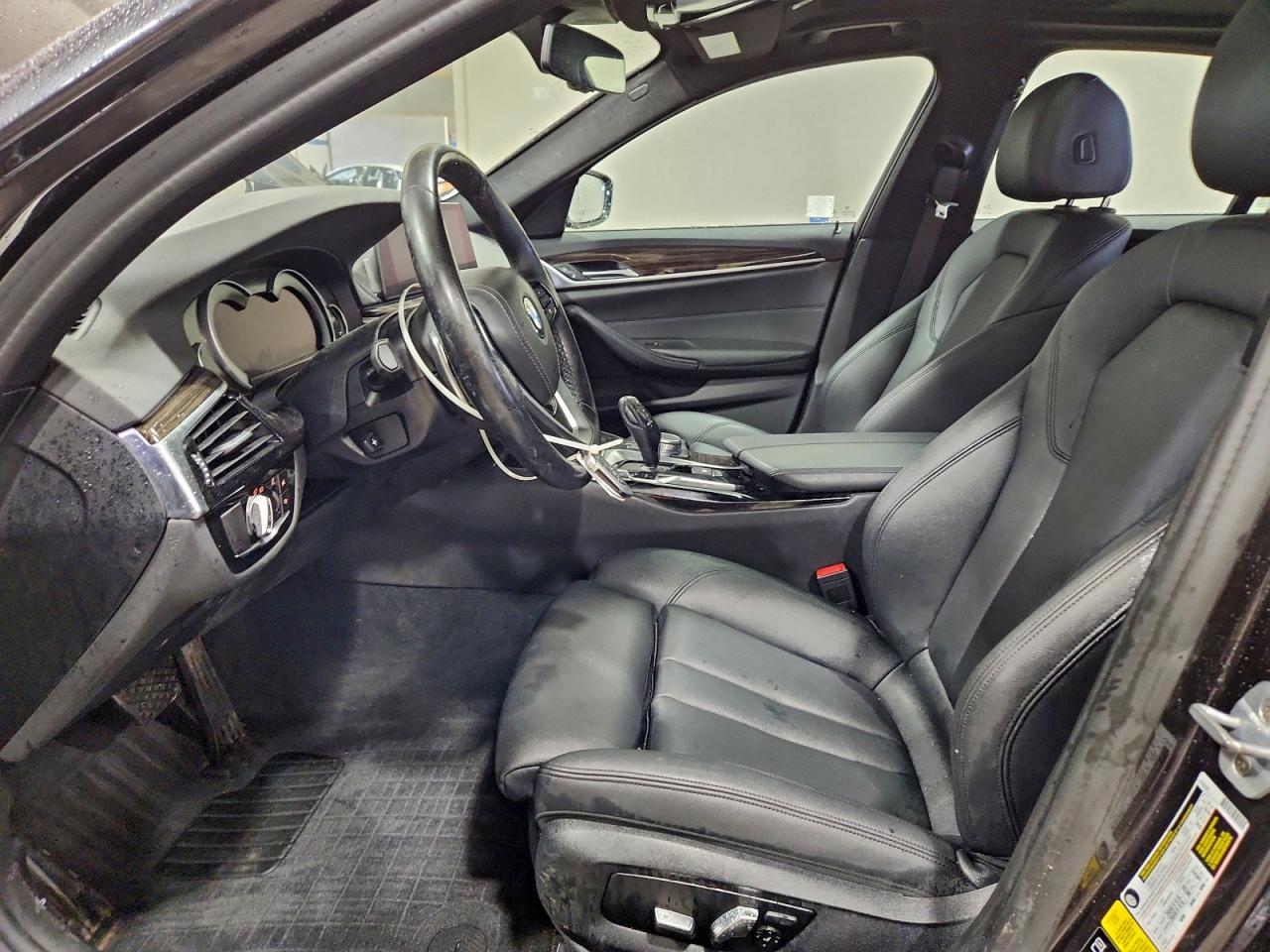 2019 BMW 530 Xi VIN: WBAJA7C5XKWW09286 Lot: 93150455