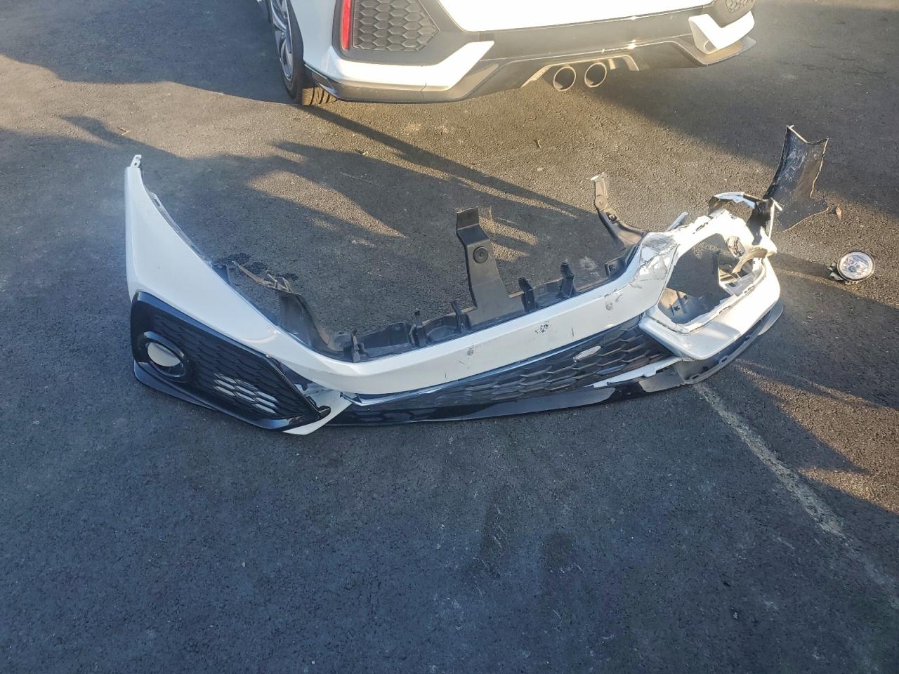 2017 Honda Civic Sport VIN: SHHFK7H40HU419112 Lot: 94377665