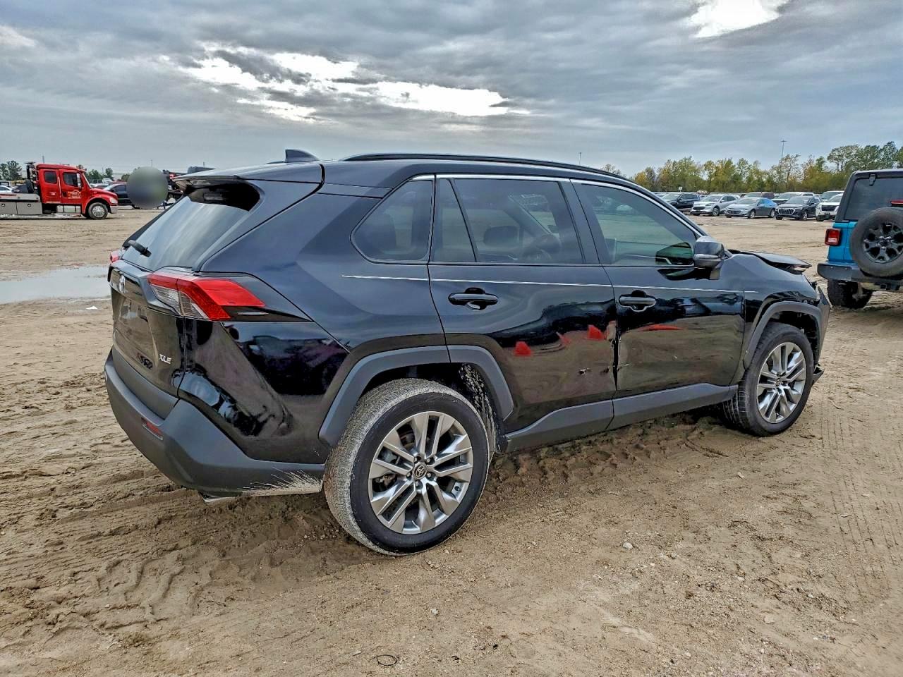 Фото: 2T3C1RFVXPC234087