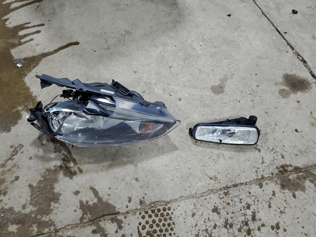 2015 Ford Focus Se VIN: 1FADP3F28FL379110 Lot: 95897175