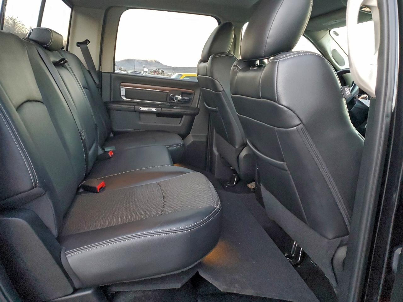 2017 Ram 1500 Laramie VIN: 1C6RR7NT5HS815276 Lot: 94567855