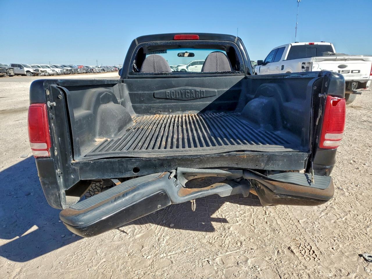 1997 Dodge Dakota VIN: 1B7FL26X4VS302372 Lot: 96602895