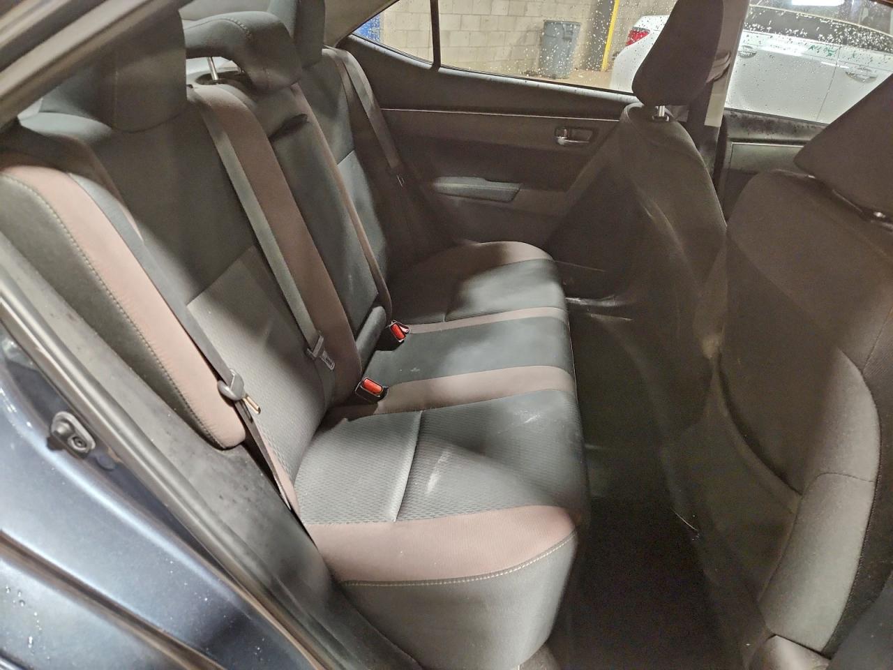 2019 Toyota Corolla L VIN: 2T1BURHE2KC176168 Lot: 94991925