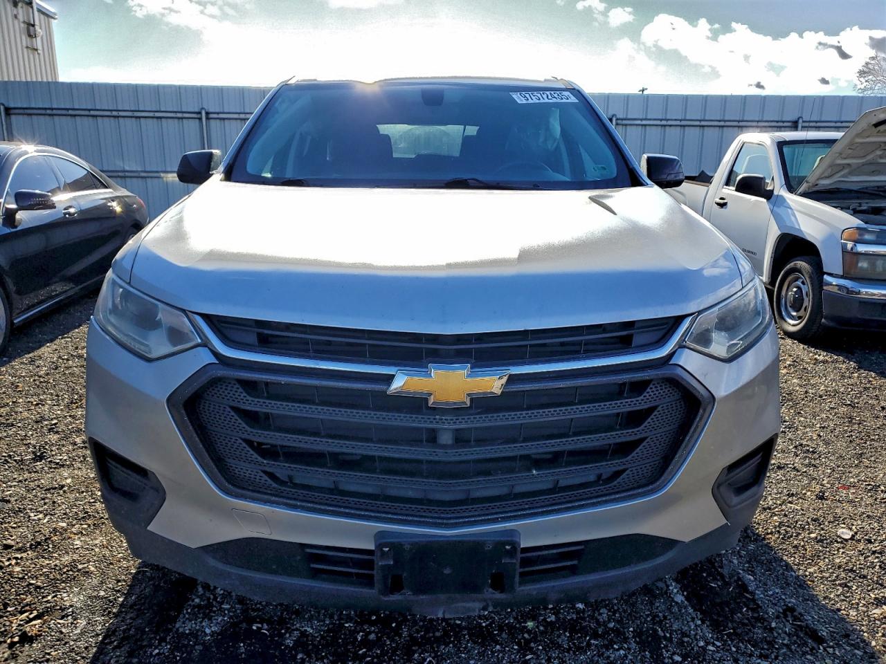 2019 Chevrolet Traverse Ls VIN: 1GNERFKW1KJ236564 Lot: 97572435